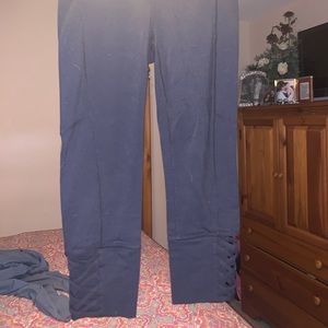 Athletes Black Cropped Leggings